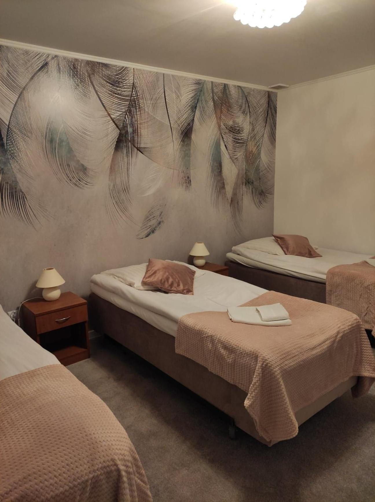 Hotel Magnat Glogow Malopolski ภายนอก รูปภาพ
